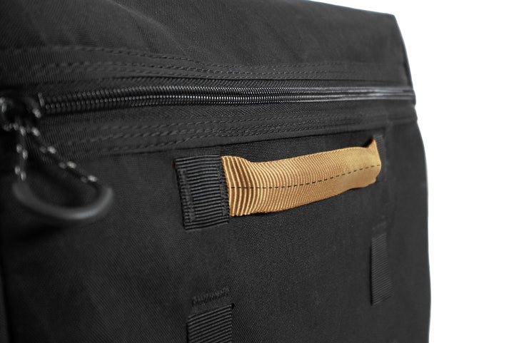 Got-To-Go Bag 2.0 featuring coyote handle - USA made laptop bag, black, back side view